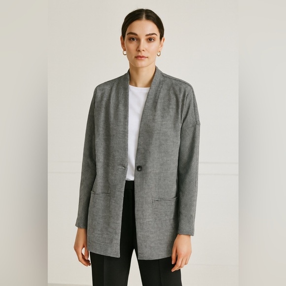 Banana Republic Jackets & Blazers - Banana Republic Gray Houndstooth Open-Front Blazer
A015